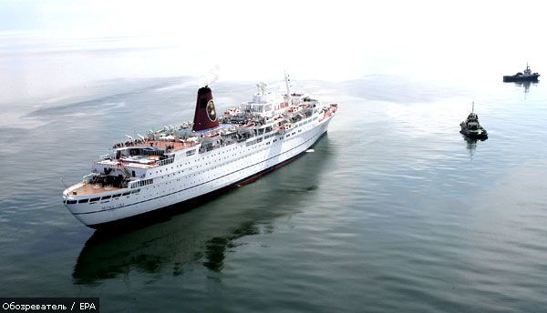 Украинцев эвакуировали с судна Mona Lisa