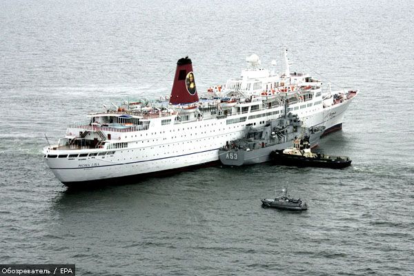 Украинцев эвакуировали с судна Mona Lisa
