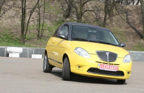 Малышка от кутюр  - Lancia Ypsilon