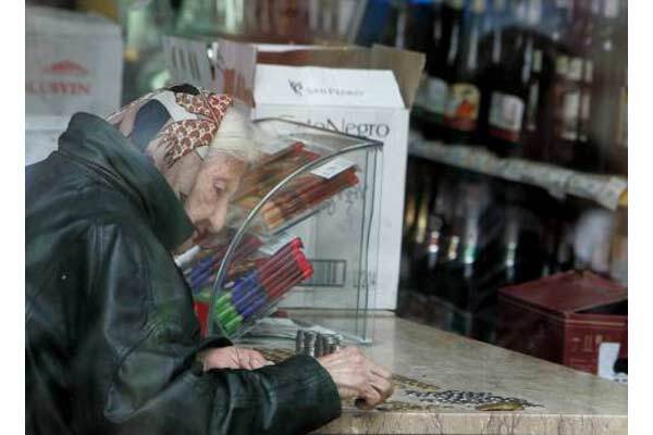 Реальная зарплата украинцев уменьшается
