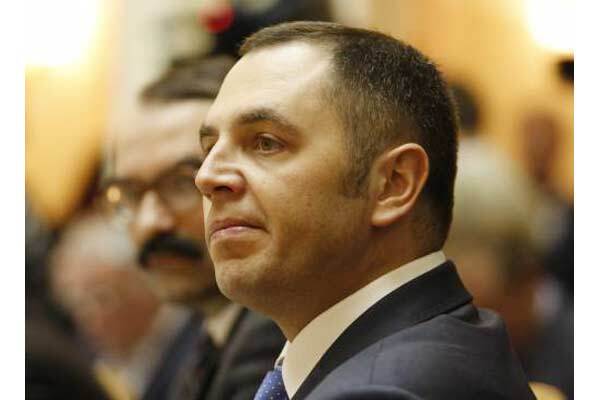 Медведько просят разобратся с Портновым 