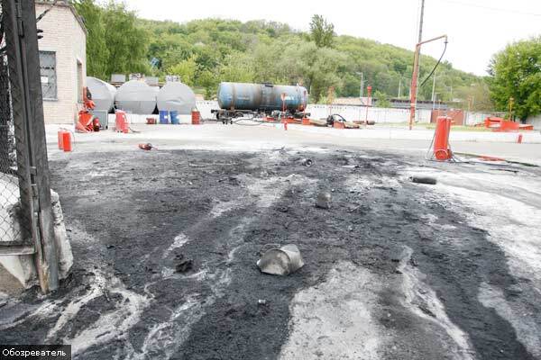 У Києві біля автозаправки вибухнув бензовоз