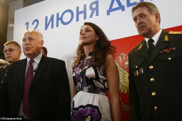Празднование Дня России в ЦДК «Украина»