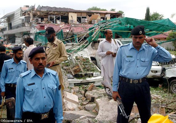 У Пакистані підірвали данське посольство, є жертви