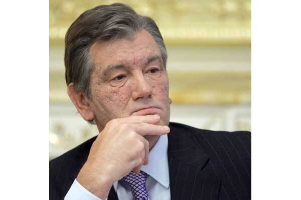 Ющенко подбросили конверт с белым порошком