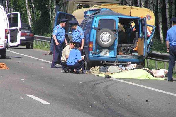 В результате ДТП под Киевом погибли 6 человек