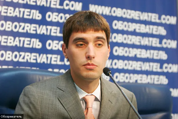 В донецкого депутата швырнули деньги на изучение украинского