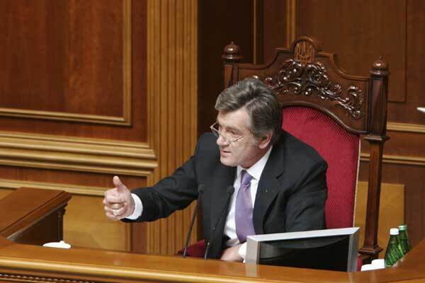 Президент напомнил премьеру про должок за выборы