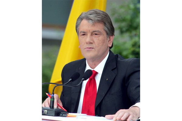 Ющенко попросил Россию не делать больше ошибок
