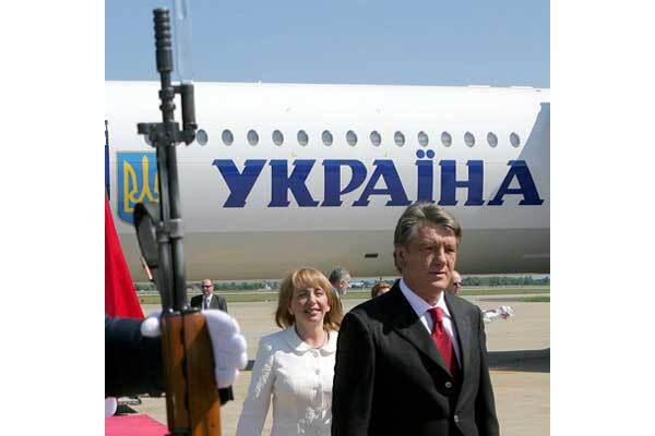 Ющенко - Медведев: первое свидание 