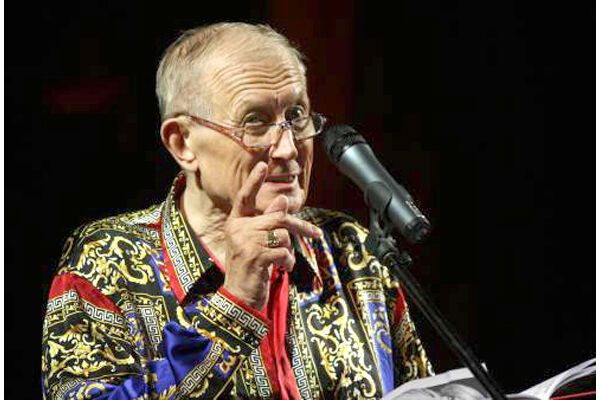 Євтушенко розповідав у Києві про своїх дружин, співав і танцював