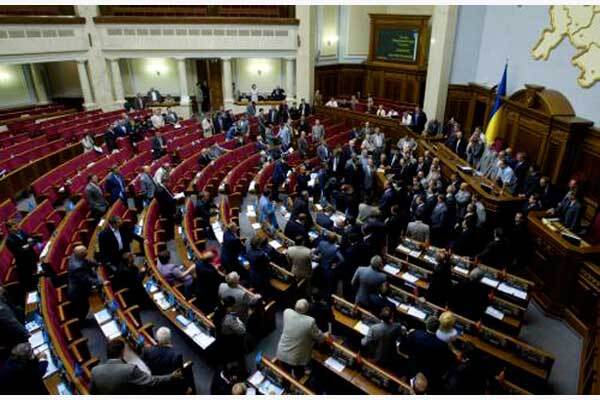 Рада открылась и вернулась к прениям