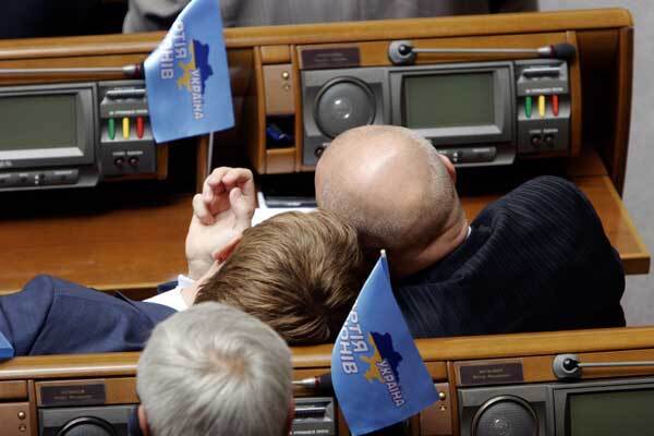О супружеских изменах в период бесплодия парламента