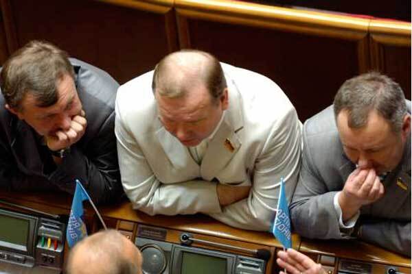 О супружеских изменах в период бесплодия парламента