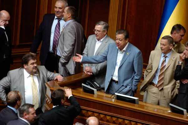 О супружеских изменах в период бесплодия парламента