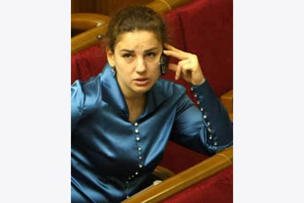 ЕЦ вбивает клин между Ющенко и НУ-НС 