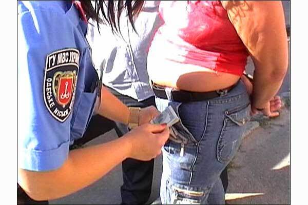 Одесситка продала маленького сына, потому что он ей надоел