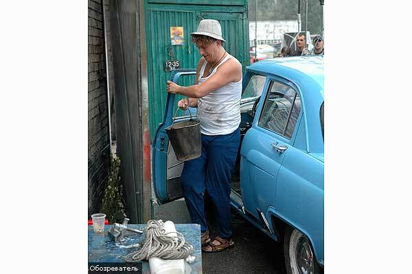 На съемках клипа Скрябин подглядывал за голой девушкой