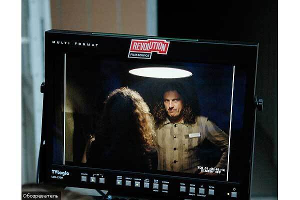 На съемках клипа Скрябин подглядывал за голой девушкой