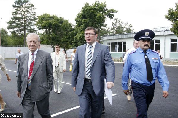 Луценко в лагере для нелегальных мигрантов