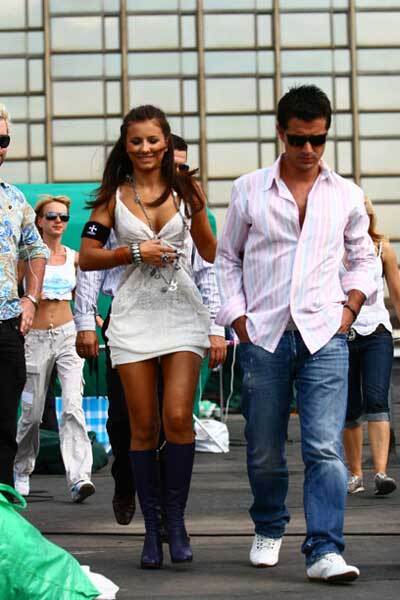 Ани Лорак окольцевали