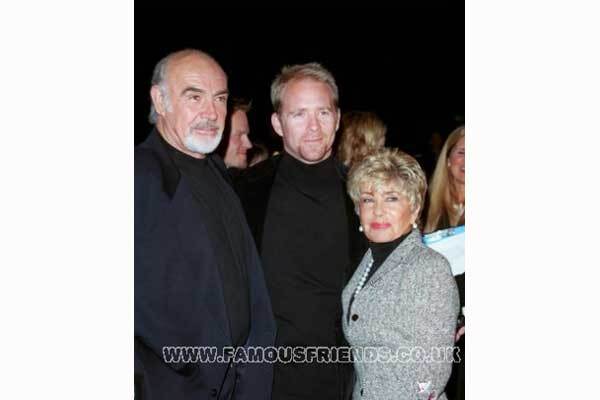 Шон Коннери пообещал убить сына из-за наследства