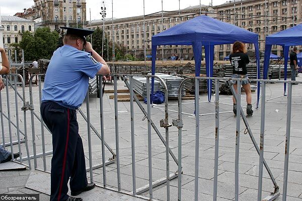Майдан готовят к запрещенному концерту
