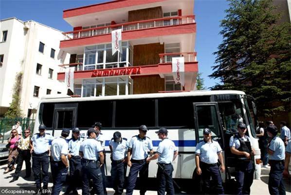 Почти 30 человек задержаны в Турции за попытку переворота