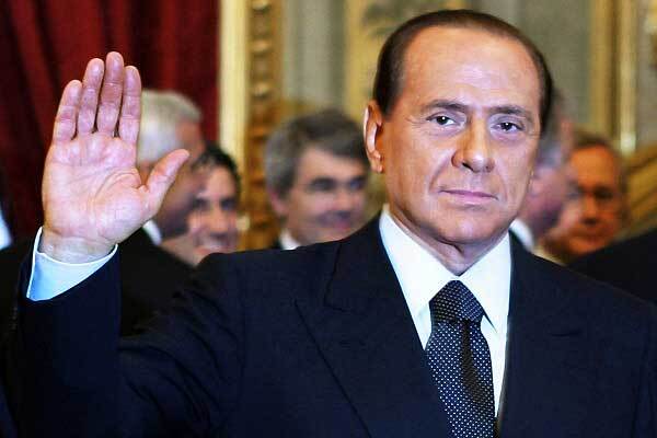 Неизвестный угрожает Берлускони