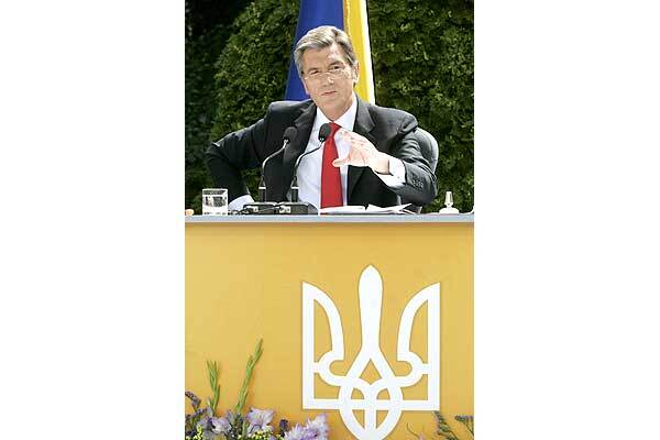 Ющенко знає, кому Тимошенко зобов'язана прем'єрством