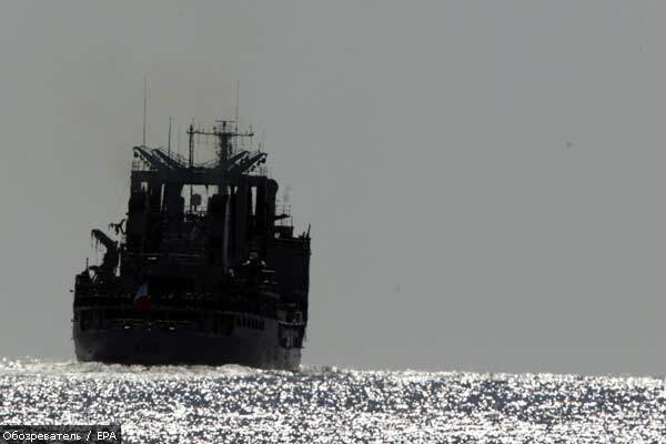 Затонуле в Керченській протоці судно пробило дно теплохода