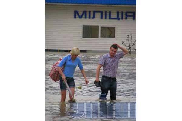 Збиток від розгулу стихії - мільярди