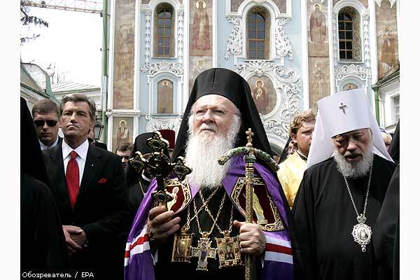 Молебен вместо «пира во время чумы»