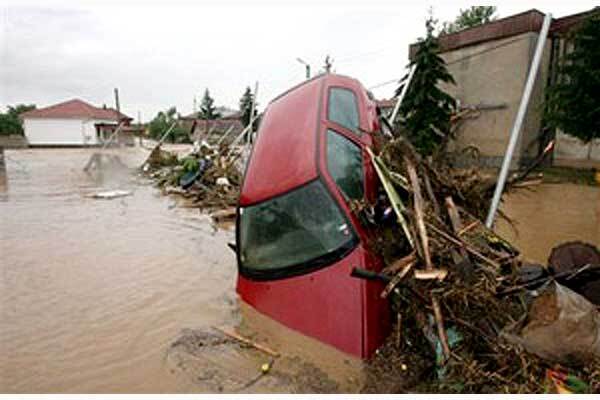 МНС спростовує число жертв повені. Шуфрич помилився