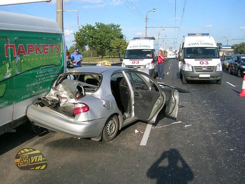 Пьяная компания попала в жуткое ДТП