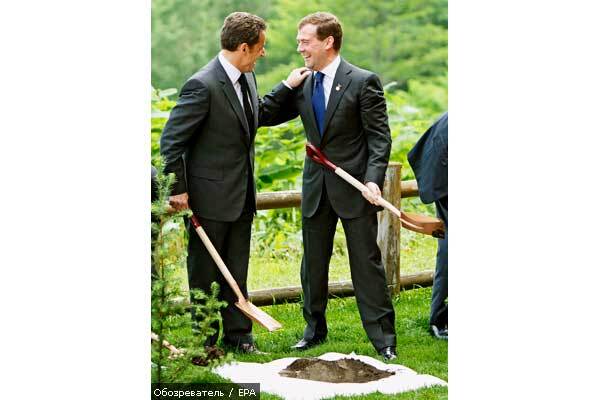 Саміт "великої вісімки" завершено