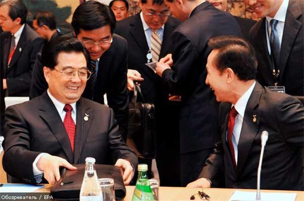 Саміт "великої вісімки" завершено