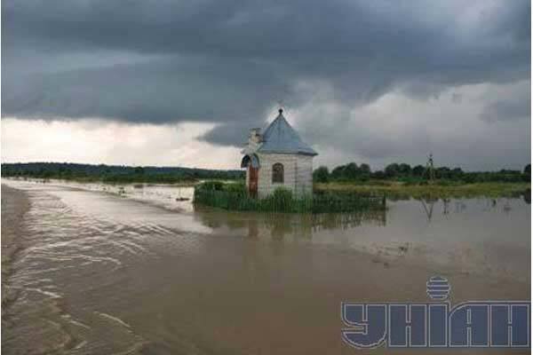 Медведчук и Балога утопили Карпаты