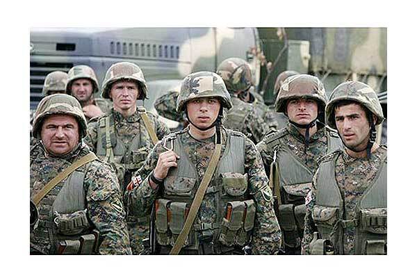 Грузия-Южная Осетия: Войска РФ продвигаются на юг Грузии