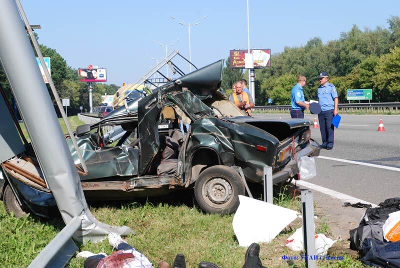 Жуткое ДТП под Киевом, погибли четыре человека