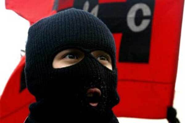 УНА-УНСО готовит бойцов на войну в Грузию