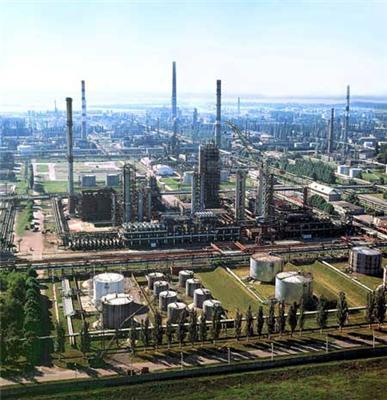 "Нафтогаз" набивает цену "Укртатнафте"