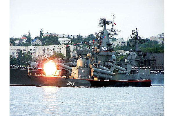 Частини ЧФ РФ в Криму приведені в бойову готовність