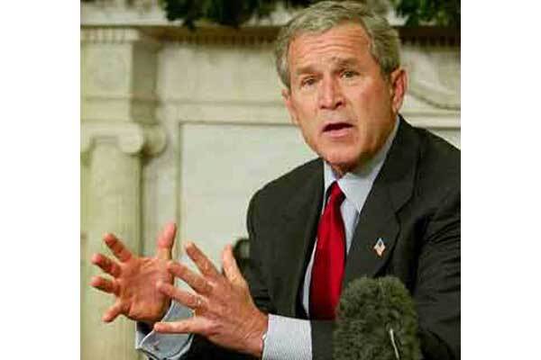 Буш указал России на неприемлемые действия