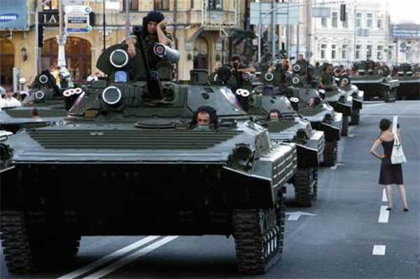 Центр Киева заблокировали ракеты. ВИДЕО