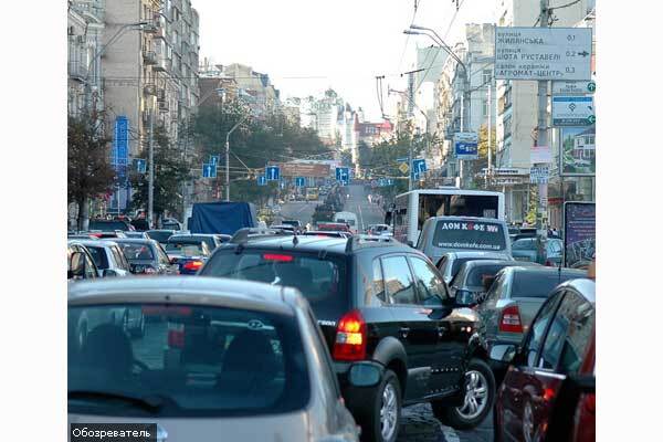 Танки в центрі Києва. ФОТО!