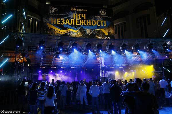 Ночь независимости, или Как праздновала власть (ФОТО)