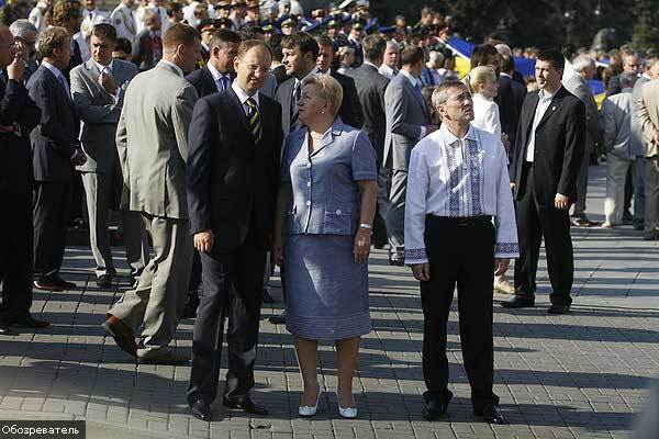 Ночь независимости, или Как праздновала власть (ФОТО)