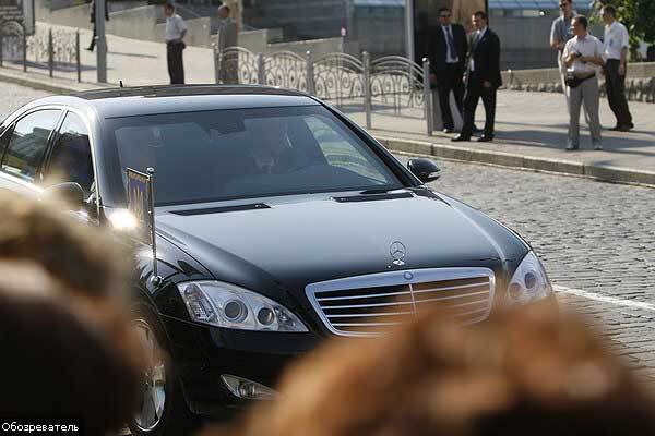 Ночь независимости, или Как праздновала власть (ФОТО)