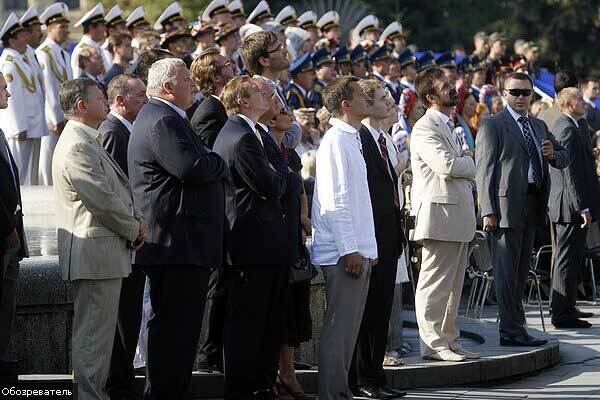 Ночь независимости, или Как праздновала власть (ФОТО)
